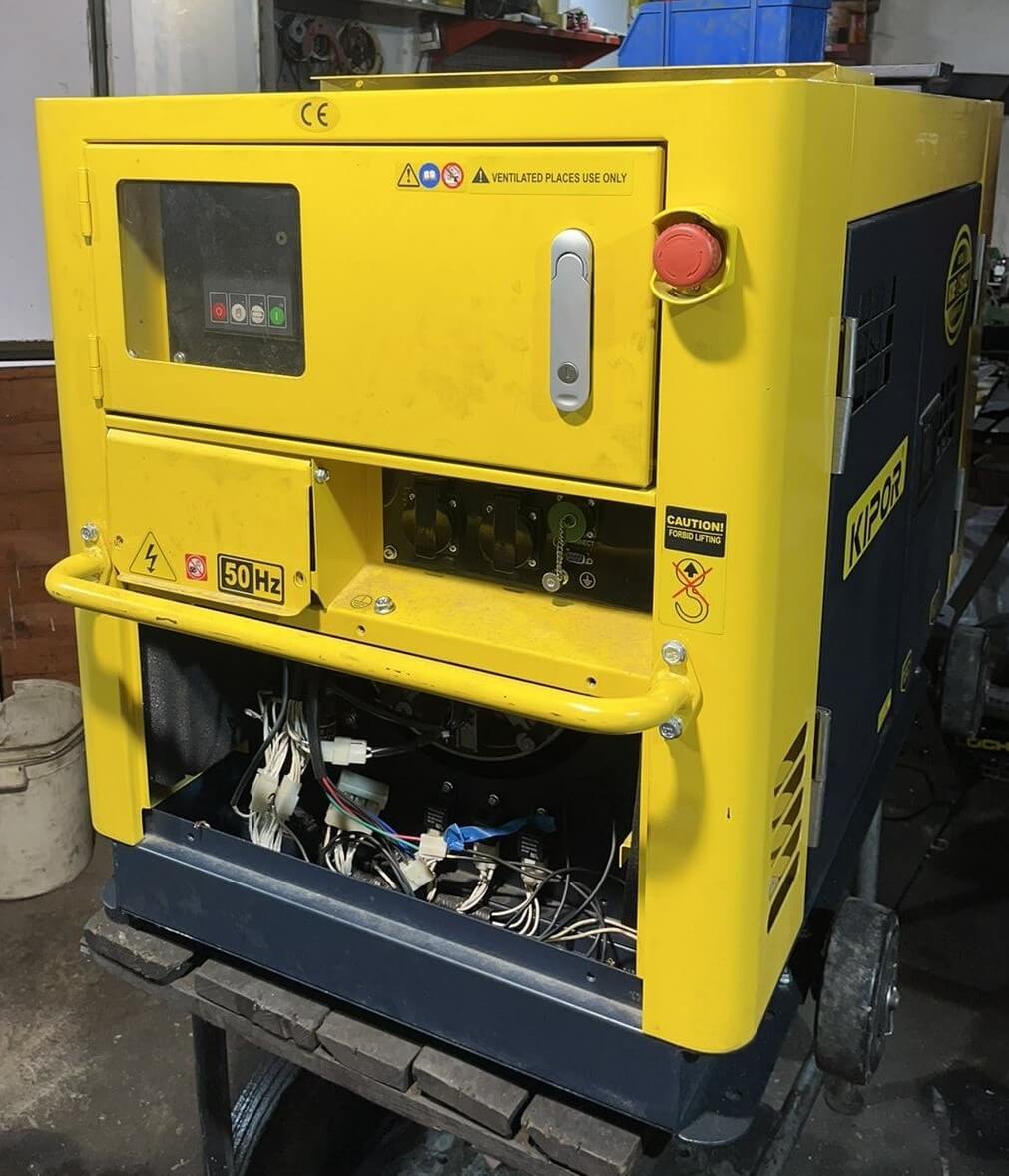 Redovan servis i održavanje agregata.